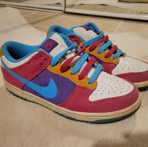 Nike Gym Shoes size 9